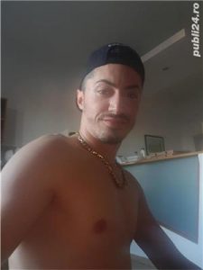 Escorte Mature: New Boy only for girls + masaj de relaxare !!